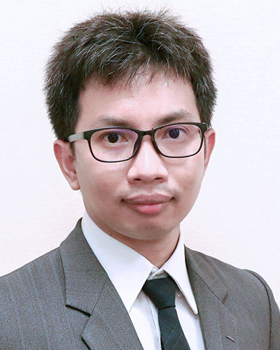 Dr. Rattakorn Kaewuam